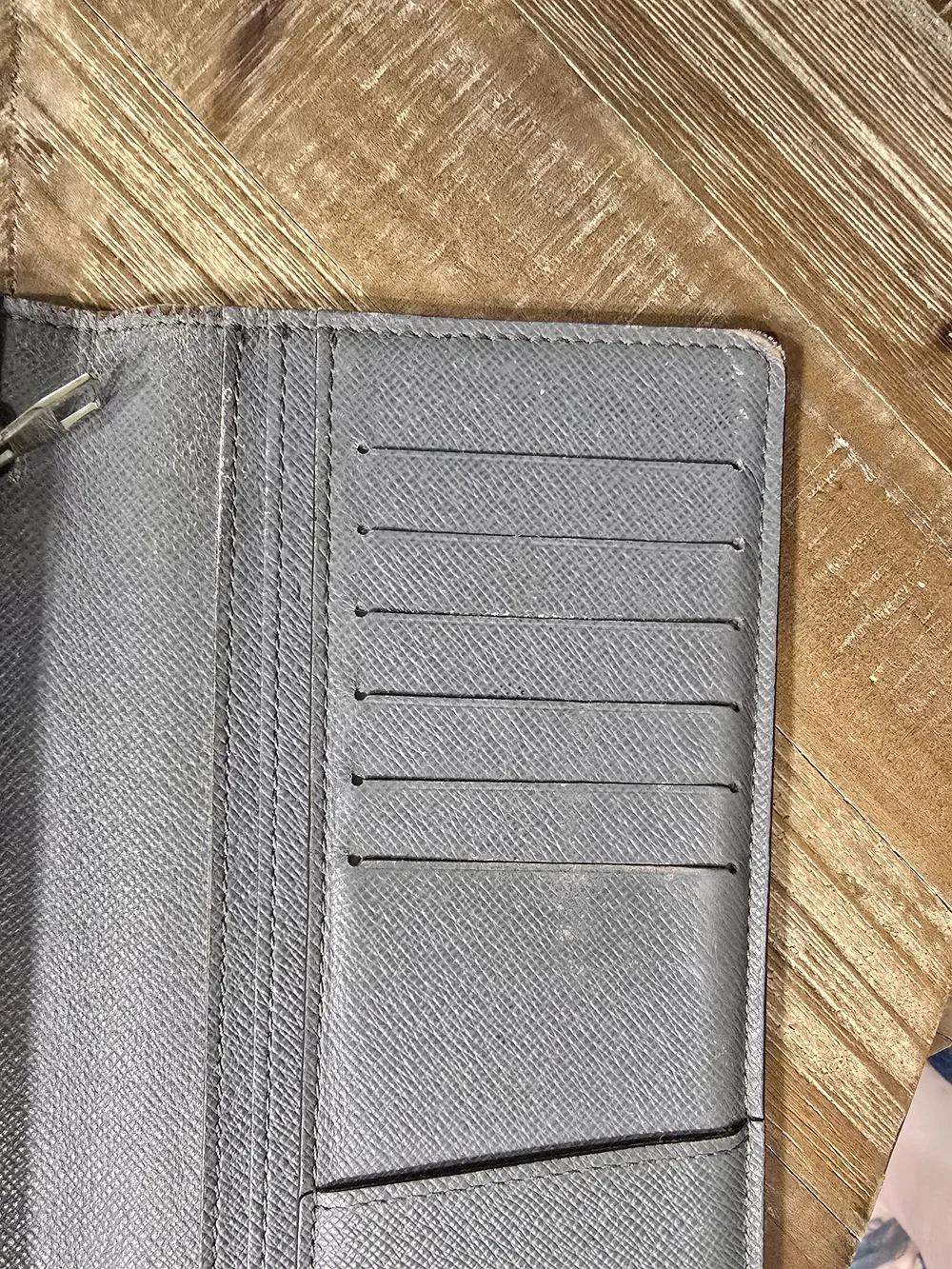 Authentic Louis Vuitton Taiga Brazza Long Wallet Gray Bifold